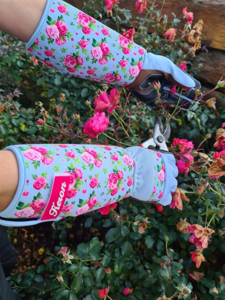 Productos Keron guante de ortiga rosa talla 8 m puño largo rosegarden