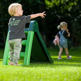 Swinging Slide con escaleras verdes