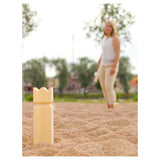 Tactic Kubb – Juego de atrapar y lanzar – Juego de lanzar original sueco en una práctica caja portátil – Madera de pino sostenible