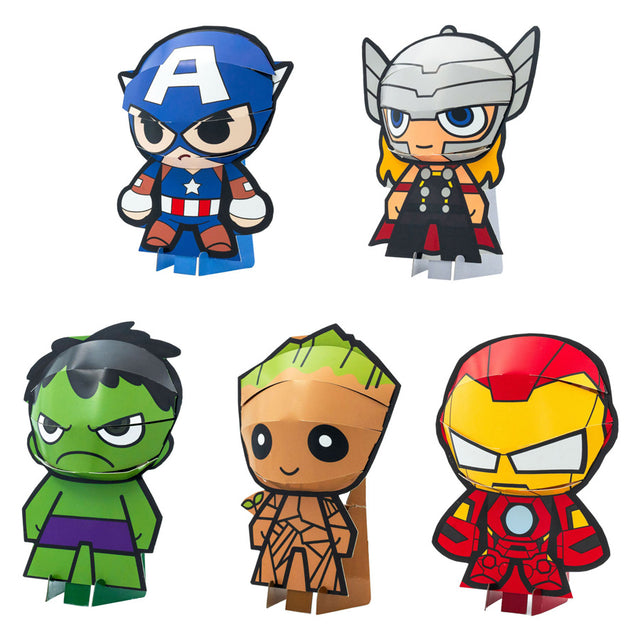 Canenco dobla tu propia figura de cartón 3D de Marvel