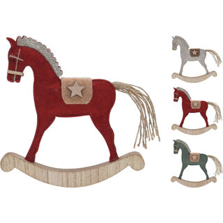 Fieltro de caballo sobre soporte de madera