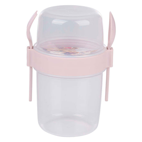 Vaso para guardar alimentos con cubiertos.