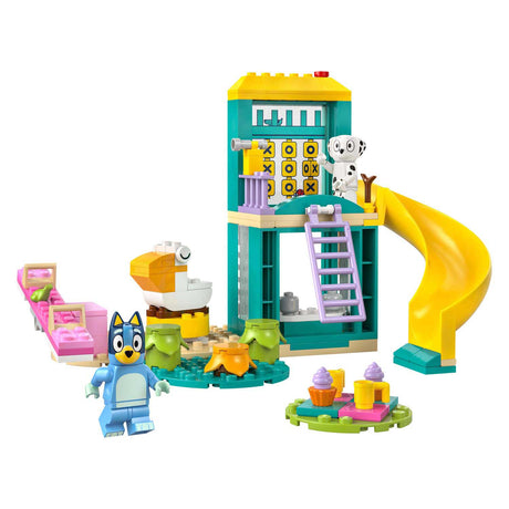 Lego ® bluey: set de construcción de bluey y chloé en el parque infantil - 11201