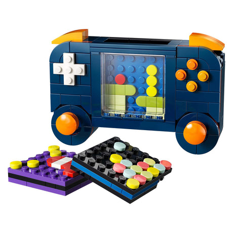 Lego® Creator modelo de juguete de consola de juegos retro 3 en 1: conviértalo en una máquina de escritorio o arcade - 31380