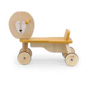 Trixie Wooden Sr. Lion
