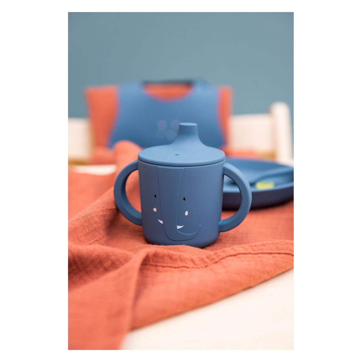 Taza con sorbete Trixie - sra. elefante - vaso para bebé - vaso antiderrames - para bebés a partir de 4 meses - fabricado en silicona - apto para lavavajillas