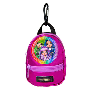 Llavero de mochila alta arcoíris encubierto lleno
