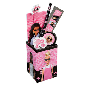 Descripción encubierta Barbie, 6dlg.