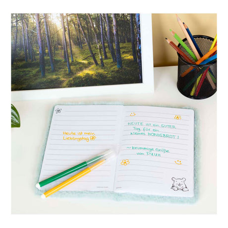 Cuaderno de peluche encubierto a5 winnie the pooh