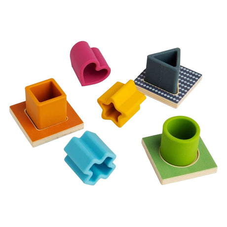 Puzzle con formas Bigjigs de madera y silicona - 13 piezas.
