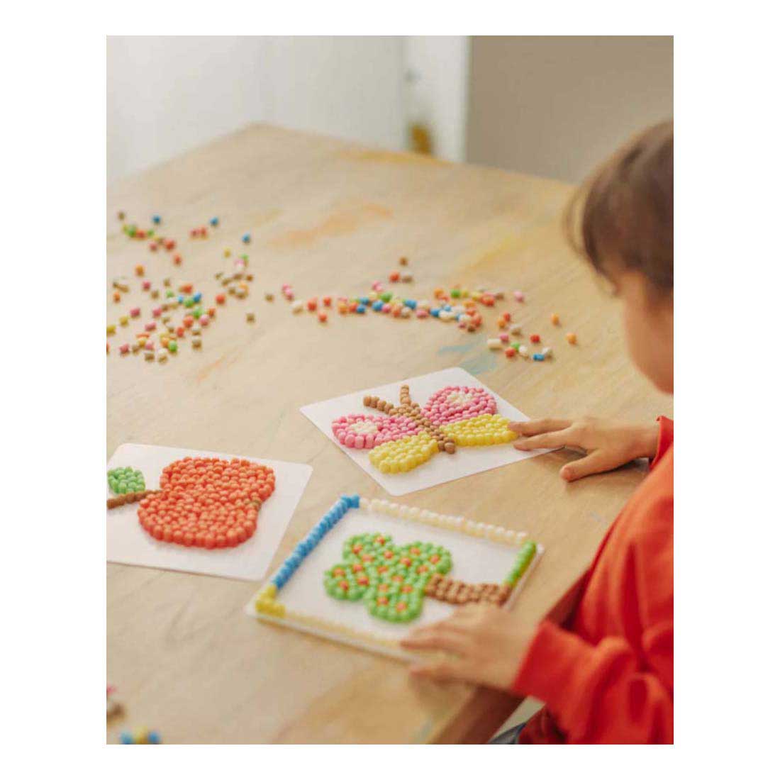 Juego de manualidades en mosaico Playmais - 2300 piezas