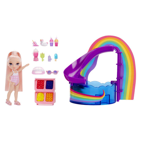 Rainbow High Doll pequeño día en la piscina con juego de rubor