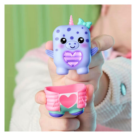 Hasbro nano-mals blubby el narval - electrónico - más de 70 comentarios - interactivo