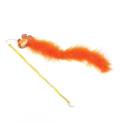 Feliz mascota tabby parche gato caña de pescar pez dorado naranja