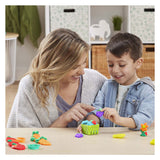 Juego de jardín Play-doh con 8 macetas de barro - 20 piezas.