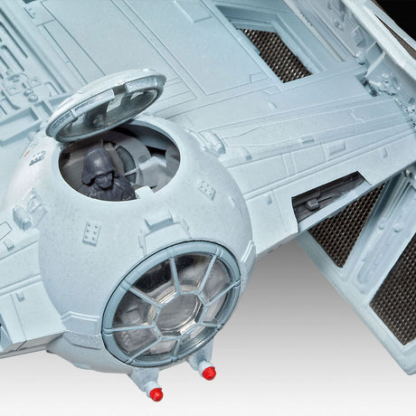 El luchador Tie de Revell Darth Vader