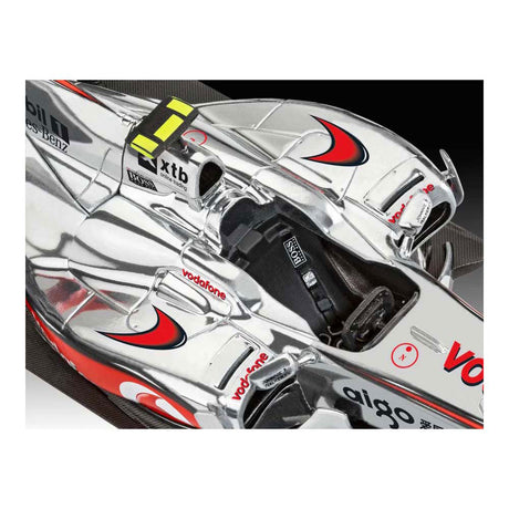 Maqueta revell - vodafone mclaren mercedes mp4-25 l. hamilton 1:24 - 103 uds.