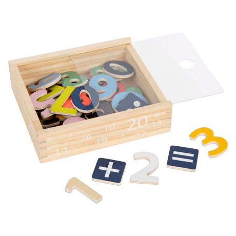 Small foot - números magnéticos de madera de color. 37 uds.