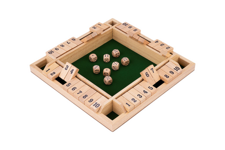 Longfield cerró la caja - 4 jugadores - Caja de madera de caucho con incrustaciones de fieltro - Incluye 8 dados de madera - Juego de mesa 29 x 29 x 3,5 cm - Juego familiar estratégico - Corazón de ángel