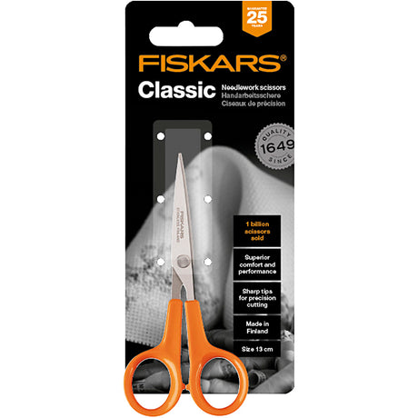 Fiskars https: www.cchobby.nl -tijeras-de-precisión-clásicas-l-13-cm-1-pieza