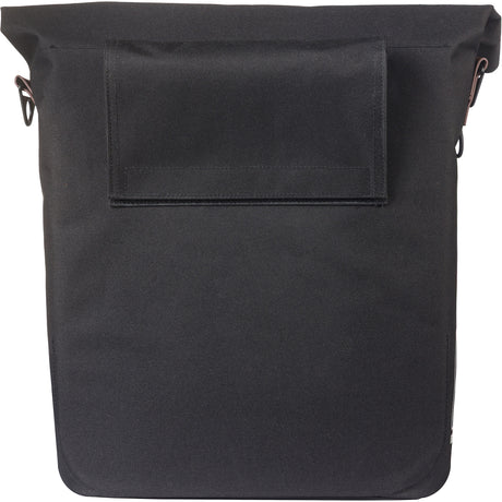 Bolso shopper Basil bag city negro | ganchos de micrófono | 16l