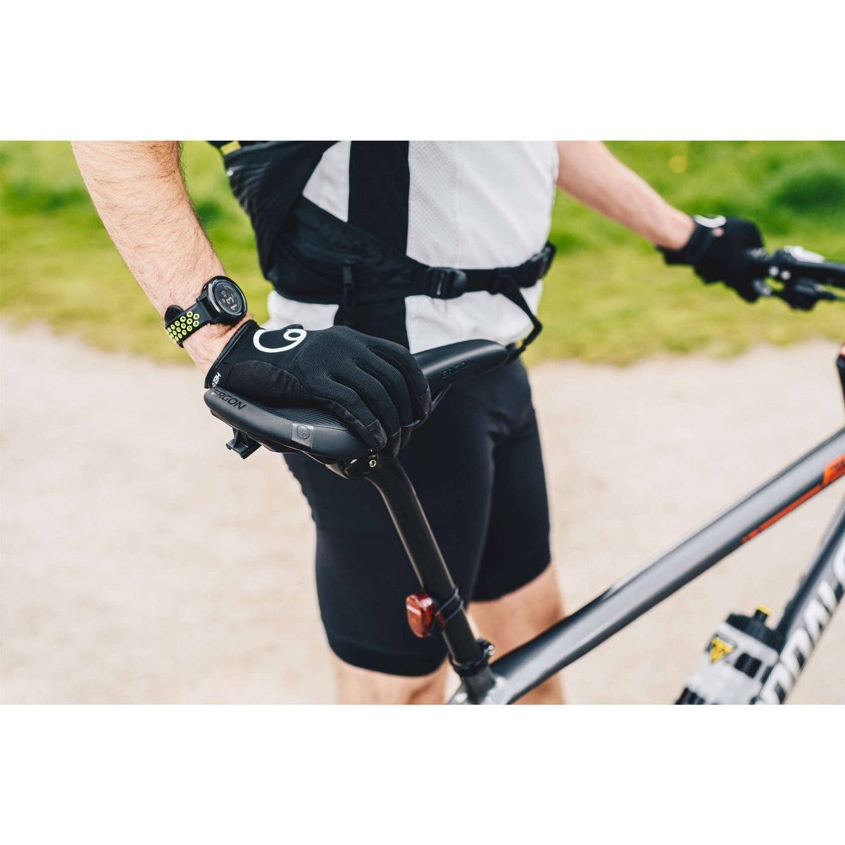 Ergon Glove HE2 EVO MT S