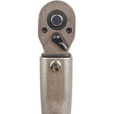 Potente llave dinamométrica de 2-24 nm, incluido el juego de puntas