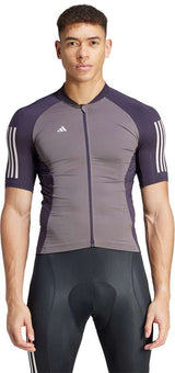 Adidas ess - camiseta