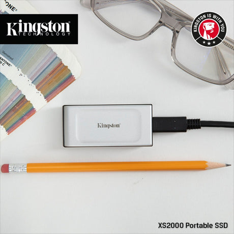 SSD externo portátil Kingston xs2000 de 4 TB (negro plateado, sxs2000 2000g, USB-C 3.2 (20 GBit s))
