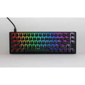 Teclado mecánico Ducky one 3 classic sf rgb (negro, diseño estadounidense (qwerty), marrón cereza mx, 65%, leds rgb, pbt de doble disparo, intercambiable en caliente, mecánica quack)