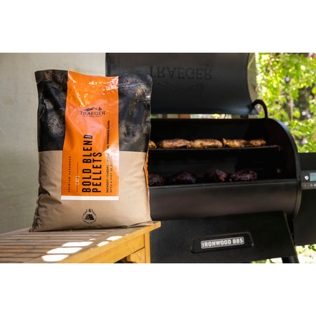 Pellets Traeger Bold Blended - Combustible de edición limitada (8 kg)