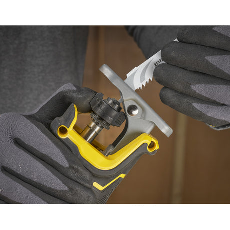 Sierra alternativa sin escobillas Stanley fatmax v20 18v (negra amarilla, batería y cargador no incluidos)