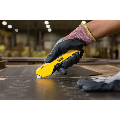 Cuchillo de seguridad Stanley fatmax squeeze bimat (amarillo negro)