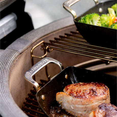 Kamado Joe Karbon Steel Half Moon Pan Set Sartén