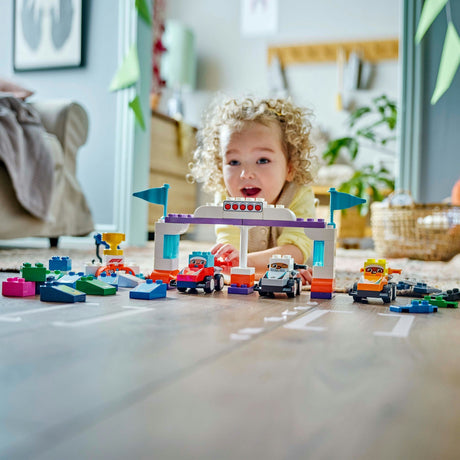 Lego duplo town 10445 coches de carreras y pilotos del equipo f1
