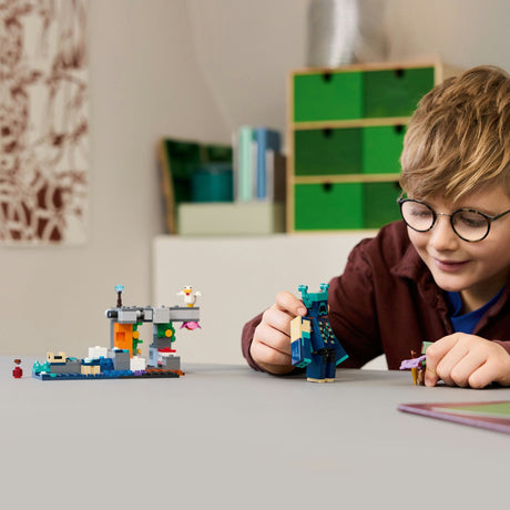 Lego ® minecraft® el encuentro con el supervisor - 21274