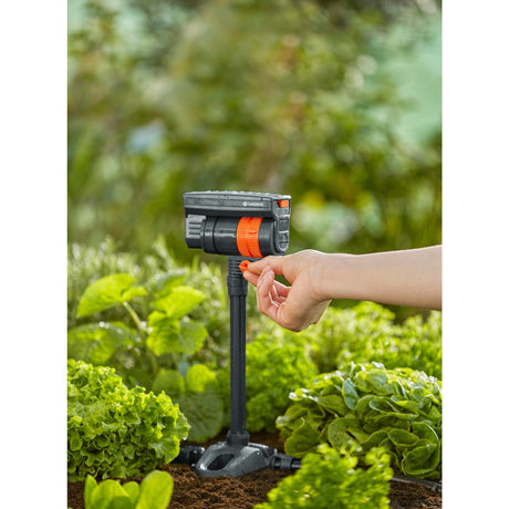Aspersor oscilante con sistema de microgoteo Gardena os 90 (naranja gris oscuro)