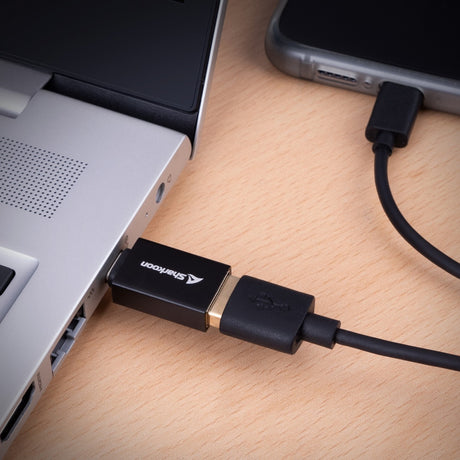 Adaptadores USB-C de oficina Sharkoon (negro)