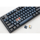 Ducky one 3 pro, teclado para juegos (negro, diseño estadounidense, azul cherry mx2a, led rgb, pbt de doble disparo, mecánica quack, intercambio en caliente)