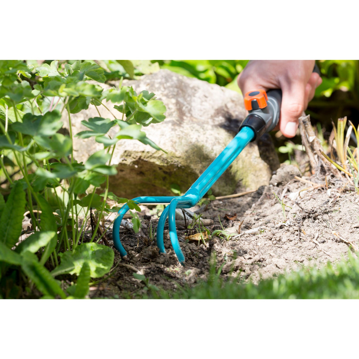 Raspador combisystem Gardena - ancho de trabajo 7 cm - garantía de 25 años
