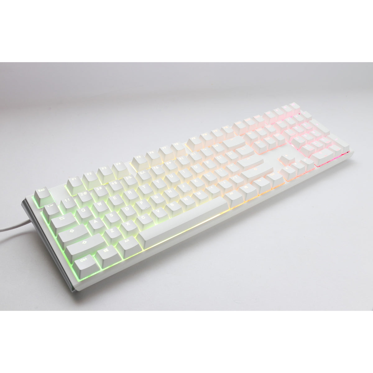 Teclado mecánico Ducky one 3 clásico blanco puro rgb (blanco, diseño estadounidense (qwerty), rojo silencioso cherry mx, 100%, led rgb, pbt de doble disparo, intercambiable en caliente, mecánica quack)