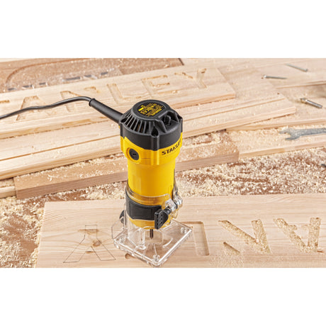 Fresadora de cantos Stanley 550w (amarillo negro)