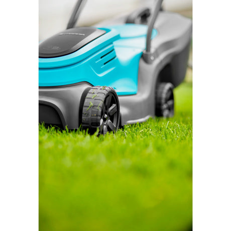 Batería cortacésped Gardena powermax 30 18v p4a lectura incl. cargador 18 v ancho de corte máx. 300 milímetros
