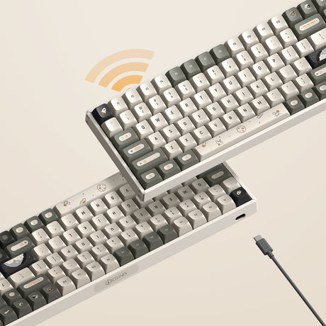 Teclado mecánico inalámbrico Iqunix f97 hitchhiker (gris, diseño estadounidense (qwerty), marrón cereza mx, 96%, leds rgb, intercambiable en caliente, pbt, 2,4 ghz | bluetooth 5.1 | usb-c)