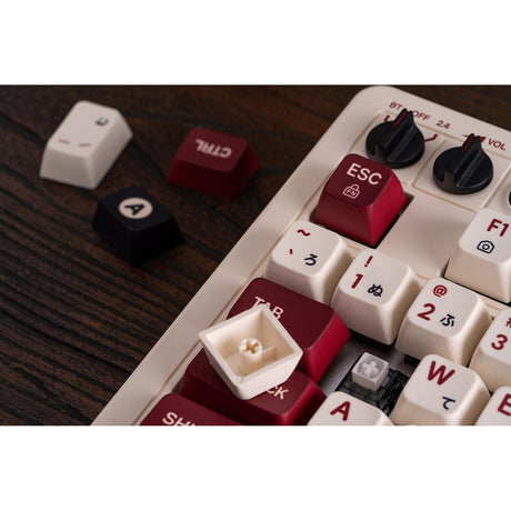 Teclado mecánico retro 8bitdo edición familiar (beige, diseño estadounidense (qwerty), caja kailh blanca, 100%, bluetooth de bajo consumo, inalámbrico 2,4 g, usb)