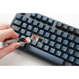 Ducky one 3 pro, teclado para juegos (negro, diseño estadounidense, cherry mx2a speed silver, led rgb, pbt de doble disparo, mecánica quack, intercambio en caliente)