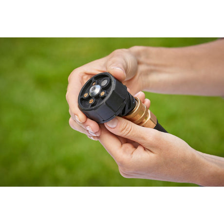 Hidrolimpiadora black+decker bcpc18d1-qw 18v (naranja negra, batería 18v 2.0ah y cargador incluidos)