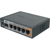 Enrutador hexagonal Mikrotik