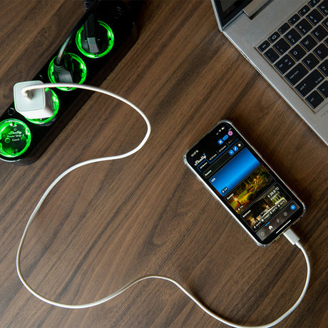 Regleta Shelly gen4 (negra, wifi, bluetooth, zigbee)