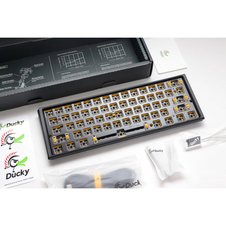 Teclado mecánico ducky one 3 mini ansi con diseño barebone rgb (negro, diseño estadounidense (qwerty), 60%, leds rgb, intercambio en caliente, barebone)